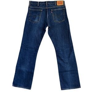 Levi’s Modern 517 Bootcut Rigid Dark Wash Jeans / Lesotho